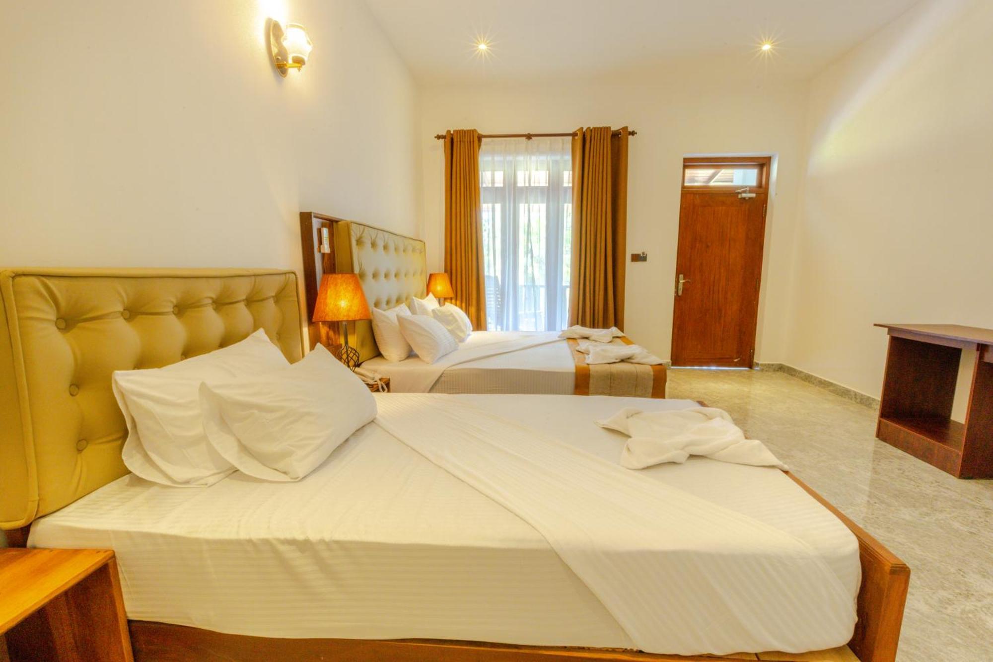 Elysia Sigiriya Hotel 담불라 외부 사진