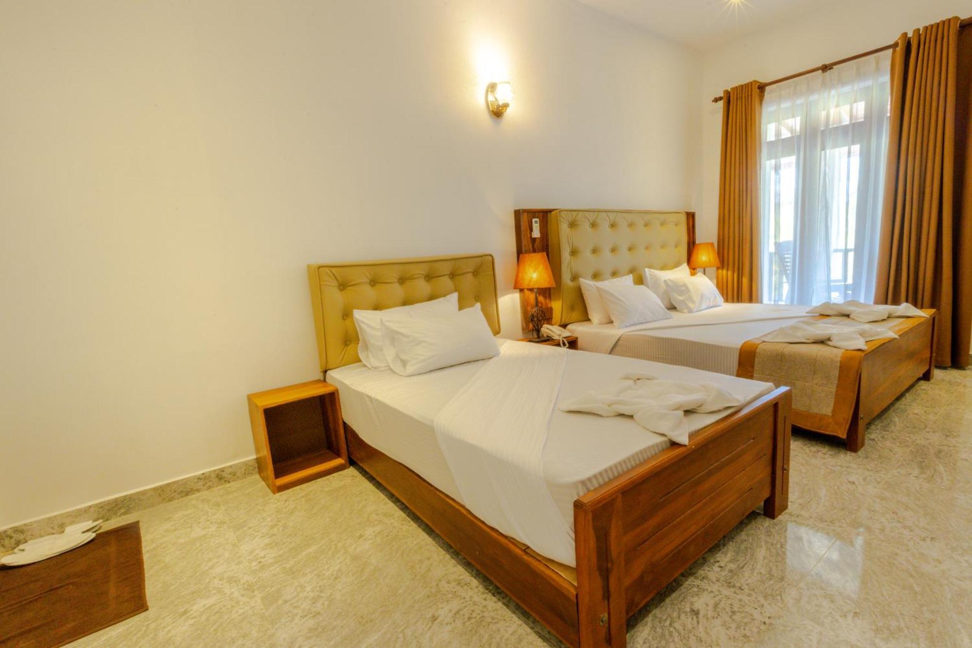 Elysia Sigiriya Hotel 담불라 외부 사진